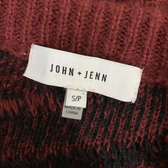 John + Jenn Crop Sweater Chunky Box Fit Chevron Geometric Stripe Pattern Fuzzy - Picture 10 of 10